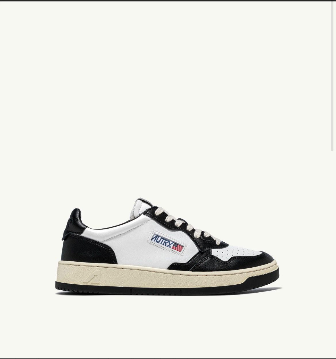 Autry Donna – Sneakers Medalist Low bicolor in pelle bianca e nera AULW-WB01