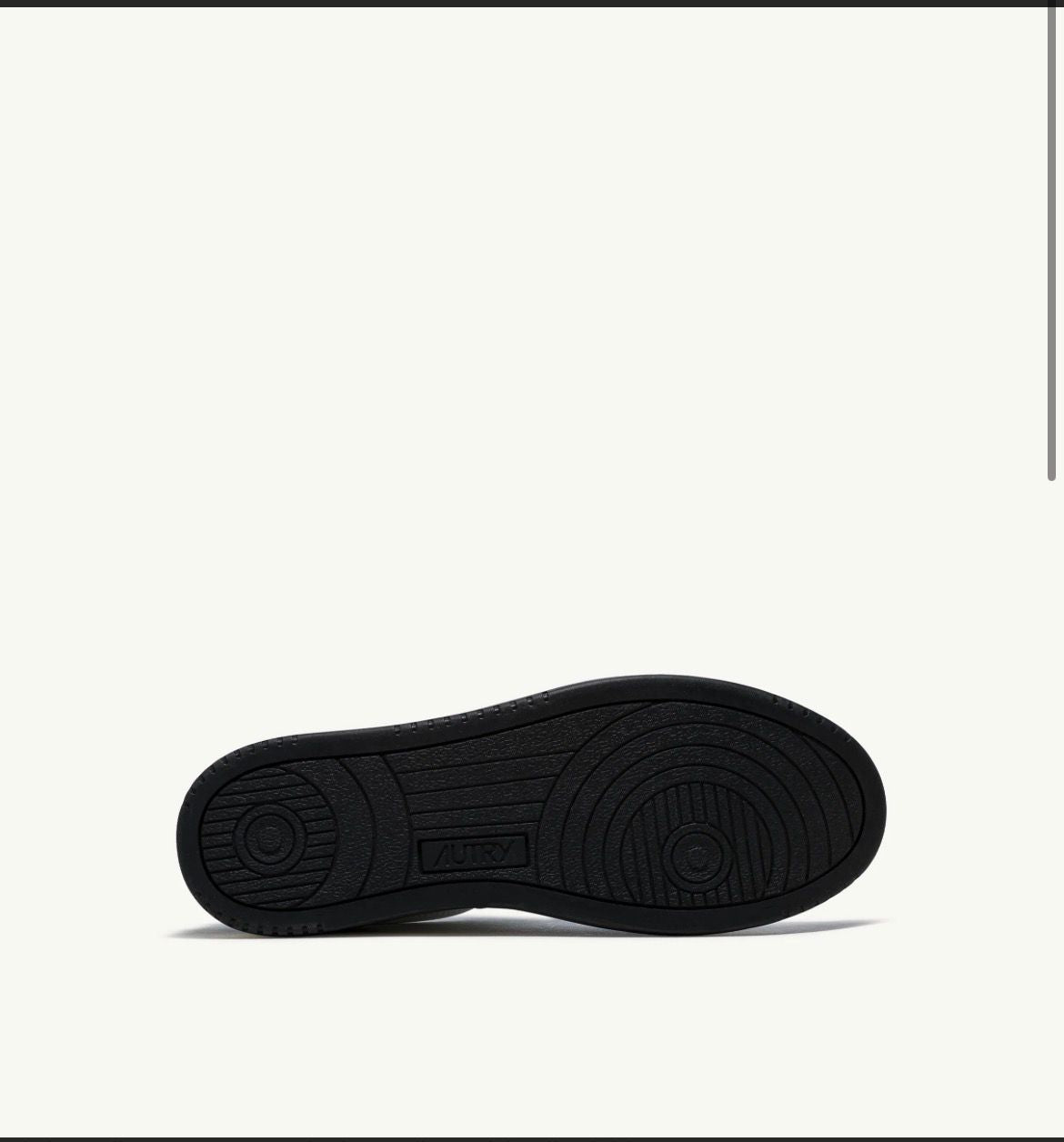 Autry Donna – Sneakers Medalist Low bicolor in pelle bianca e nera AULW-WB01