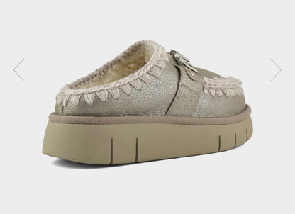 Mou Bounche Clog Special Leather Letter Logo