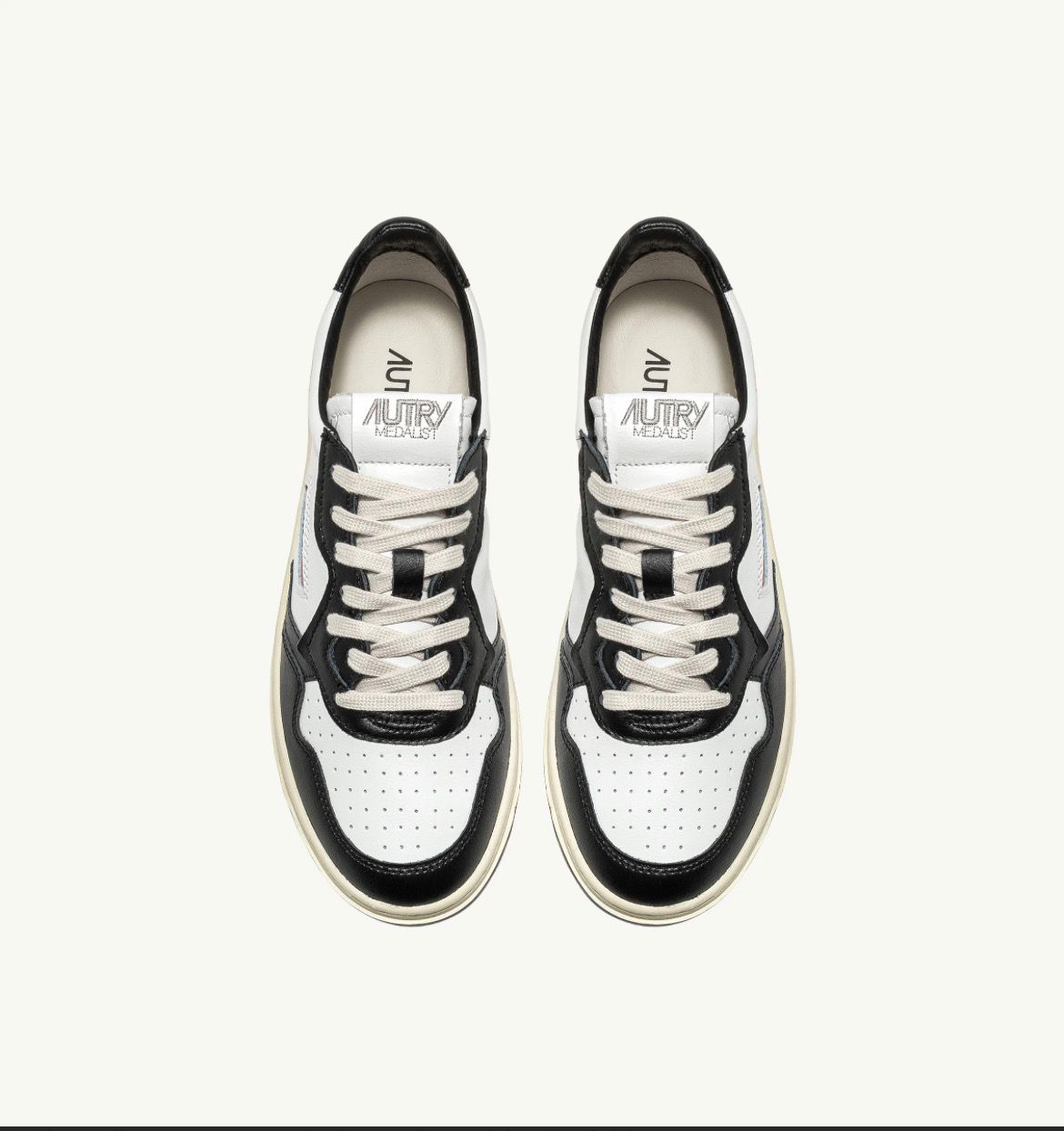 Autry Donna – Sneakers Medalist Low bicolor in pelle bianca e nera AULW-WB01