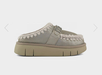 Mou Bounche Clog Special Leather Letter Logo